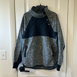 Abercrombie and Fitch Fleece Pullover